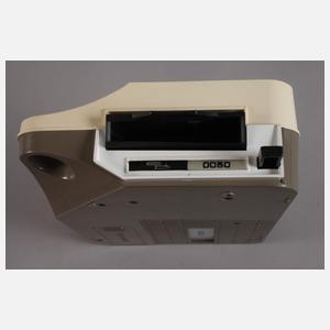 Vier tragbare Kassettenrecorder