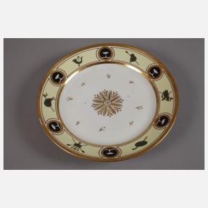 Kleine Deckelterrine und Teller Goldmalerei