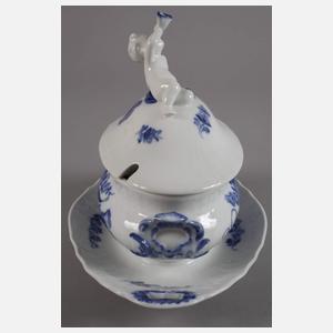 Kopenhagen Deckelterrine "Blaue Blume geschweift"