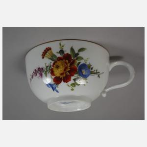 Meissen Tasse mit Untertasse Blumenmalerei