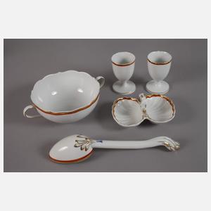 Meissen umfangreiches Service "Koralle mit Gold"