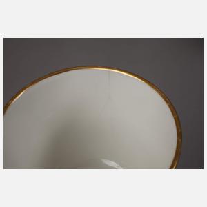 Meissen sieben Schokoladentassen Farbfond