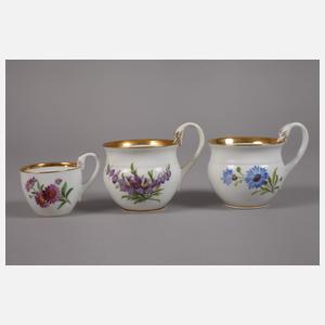 Meissen drei Tassen mit Untertassen "Blume 1"
