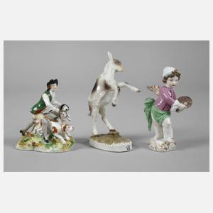 Zwei kleine Rokokofiguren und Zicklein