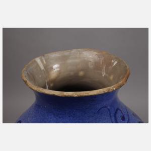 Zwei große Steinzeugvasen