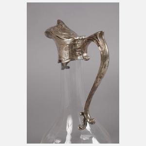 Zwei Karaffen mit Montierung