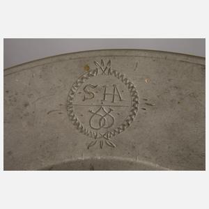 Zinnteller Kardinalshut