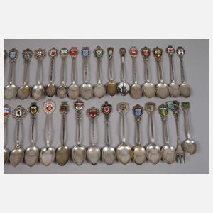 Silbersammlung Andenkenlöffel mit Emaille