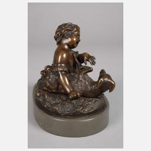 Mädchen und Hund beim Spiel