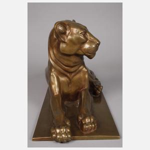 Rudolf Pauschinger attr., große liegende Löwin