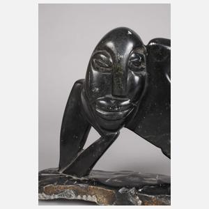 Figürliche Steinschnitzerei