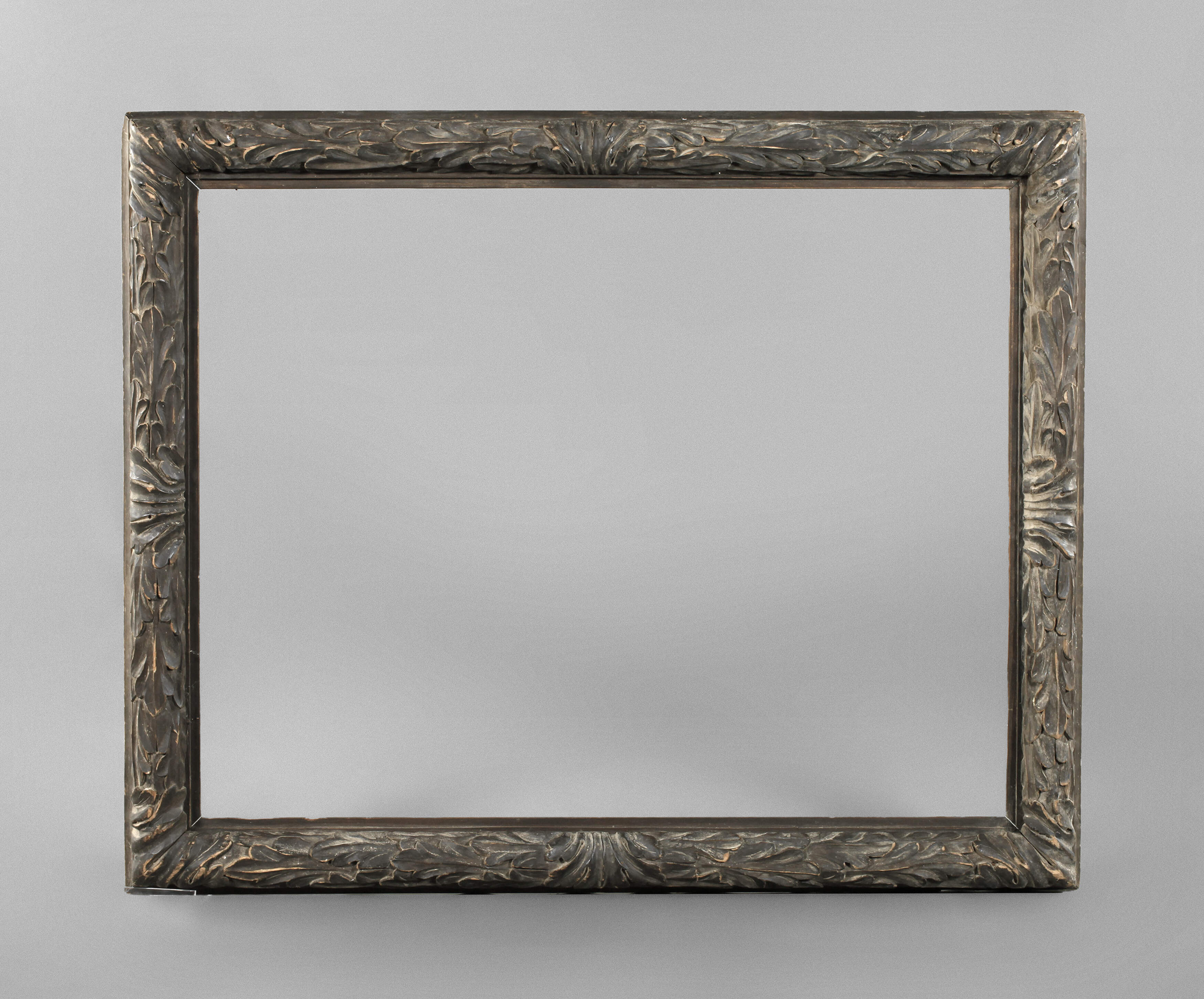 Geschnitzter Blattrahmen