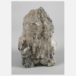 Großer Bergkristall mit Turmalin-Nadeln