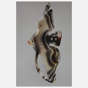 Drei Achat-Schnitzereien