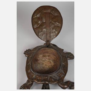 Figürlicher Spucknapf