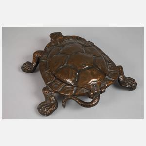 Figürlicher Spucknapf