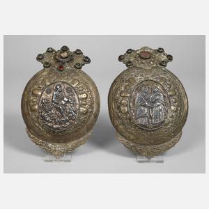 Zwei barocke Zierappliken