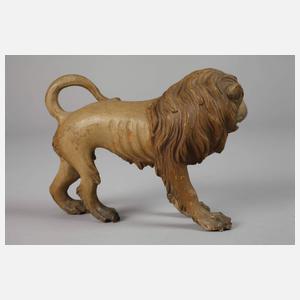 Geschnitzter Löwe