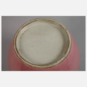 Vase mit Schriftzeichen