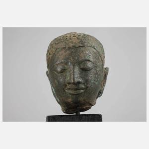 Fragment einer Buddhafigur