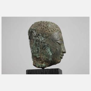 Fragment einer Buddhafigur