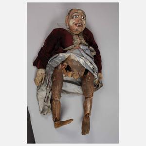 Drei historische Marionetten