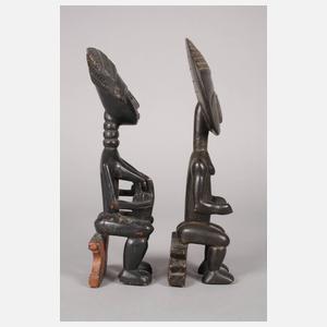 Zwei Fruchtbarkeitspuppen