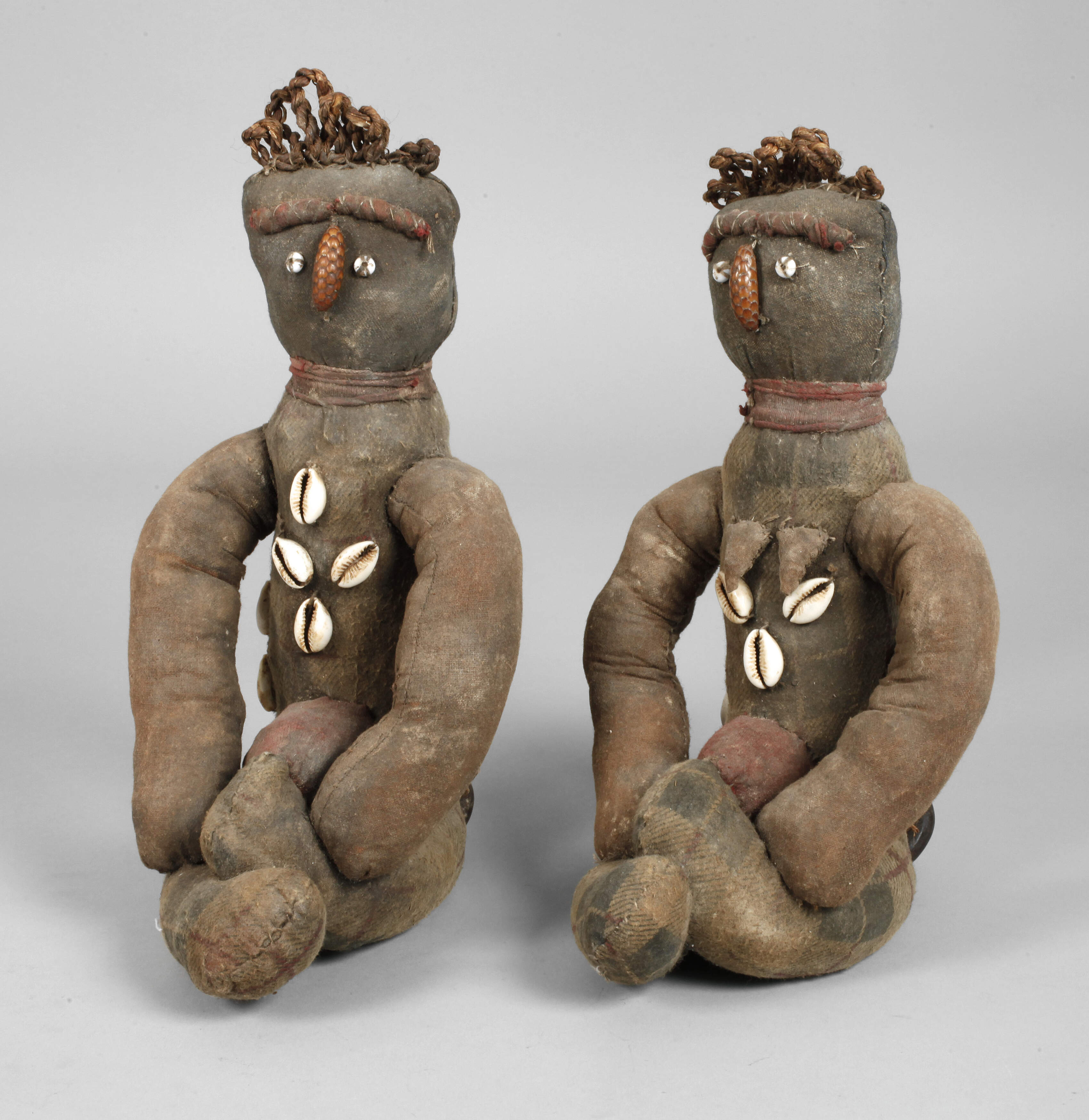 Paar Fruchtbarkeitspuppen