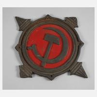 Türschild der Kommunistischen Parteizentrale Hof111