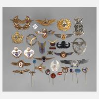 Konvolut Abzeichen Luftwaffe111