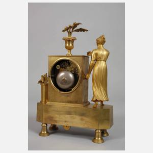 Klassizistische Bronzependule