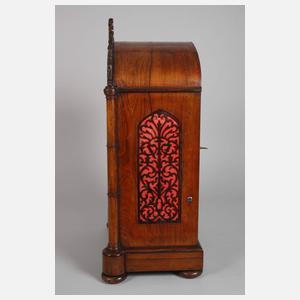 Stutzuhr mit Carillon, William Johnson London