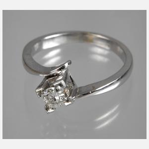 Damenring mit Brillant