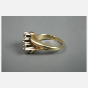 Damenring mit zwei Brillanten