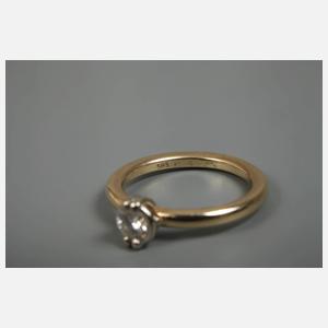 Damenring mit Brillant