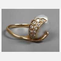 Damenring mit Barockperle und Brillanten111