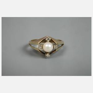 Damenring mit Perle und Diamanten