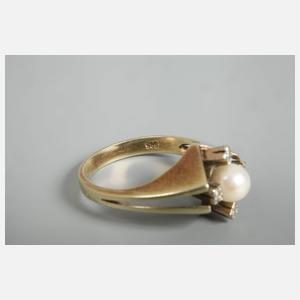 Damenring mit Perle und Diamanten