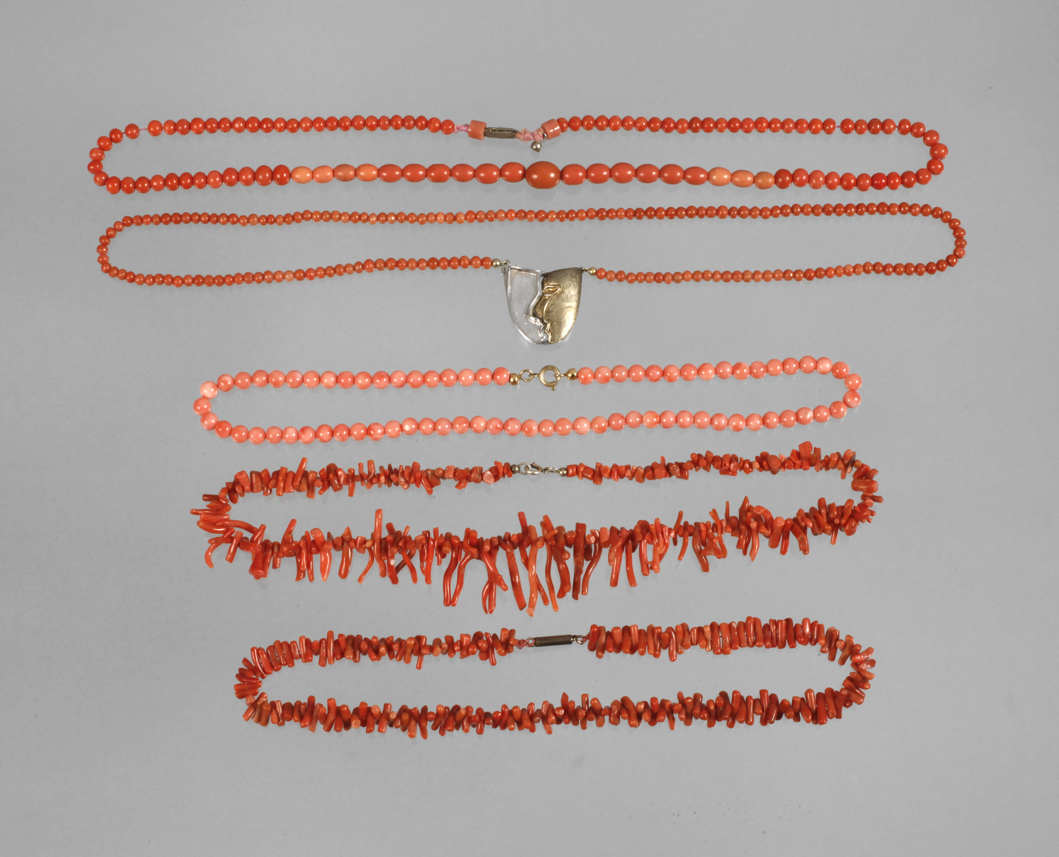 Konvolut Korallenketten