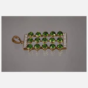 Schmuckanhänger mit Granat