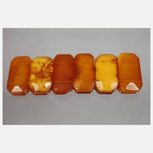 Zwei Teile Bernsteinschmuck