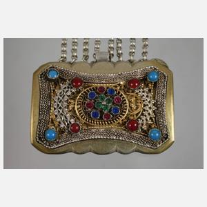 Kropfband mit Steinbesatz