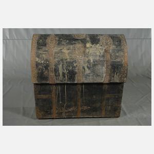 Kleine Runddeckeltruhe Barock