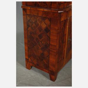 Aufsatzschrank Barock