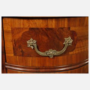 Kommode mit Vitrinenaufsatz Barock