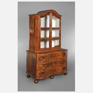 Kommode mit Vitrinenaufsatz Barock