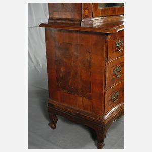 Barocke Aufsatzvitrine