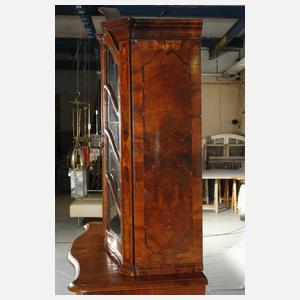 Barocke Aufsatzvitrine