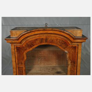Wandvitrine Barock