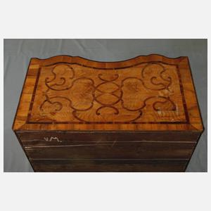 Kleine Barockkommode